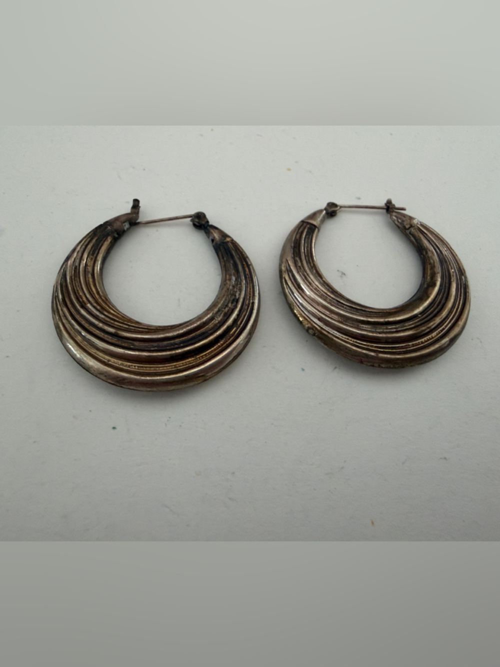 Ribbed Hoop Earrings -
